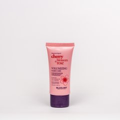 Кондиционер для объёма с экстрактами цветов японской сакуры и розового масла Luxliss Volumuzing Hair Care Conditioner, 40 мл
